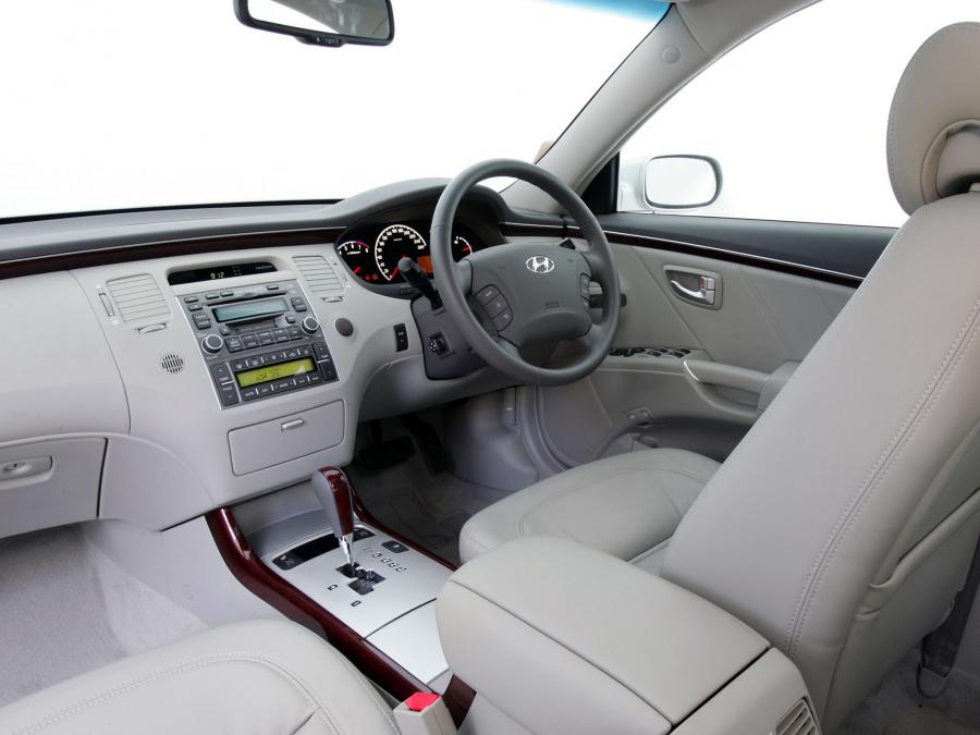  Hyundai Grandeur 2006 года  (AU) (фото 9 из 16)